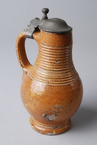 Small stoneware jug with tin lid, rings around the neck, jug crockery holder soil find ceramic stoneware glaze salt glaze tin