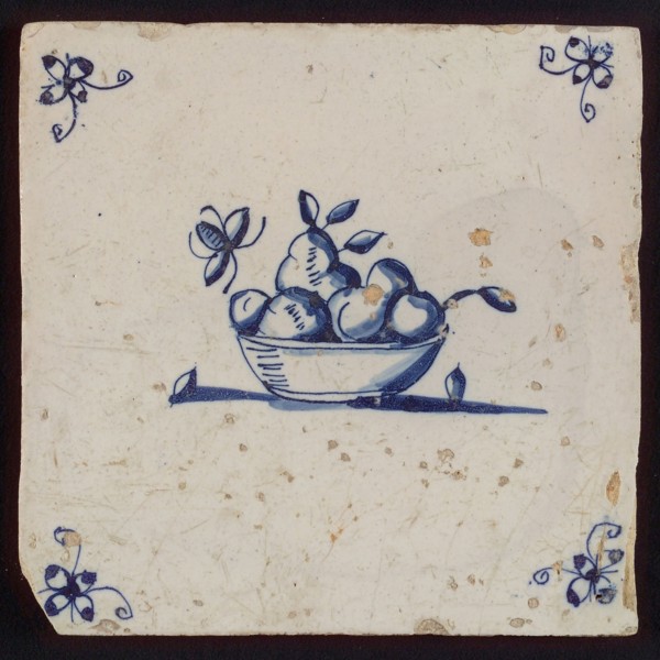 White tile with blue fruit basket with insect, corner motif spider, wall tile tile sculpture ceramic earthenware glaze, baked 2x