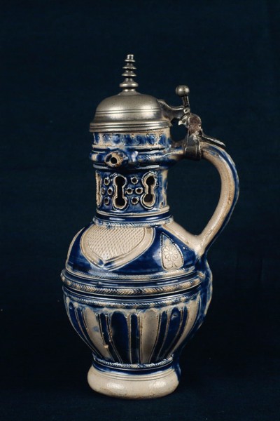 Westerwald stoneware fopkan, pichet trompeur, puzzle jug with ajour neck, kerbschnitt and tin lid, fopkan, pichet trompeur