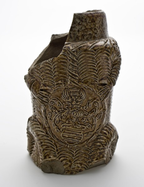 Stoneware covered jar in the form of bear with coat of arms in its claws, lid jar pot holder soil find model ceramic stoneware