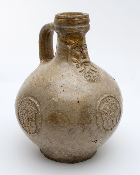 Bartmann jug, also called Bellarmine jug, gray, with mask on neck, three identical weapon medallions with date on belly