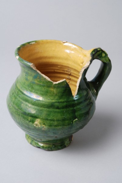 Earthenware jug, on stand ring with standing ear, yellow and green glazed, water jug crockery holder soil find ceramic
