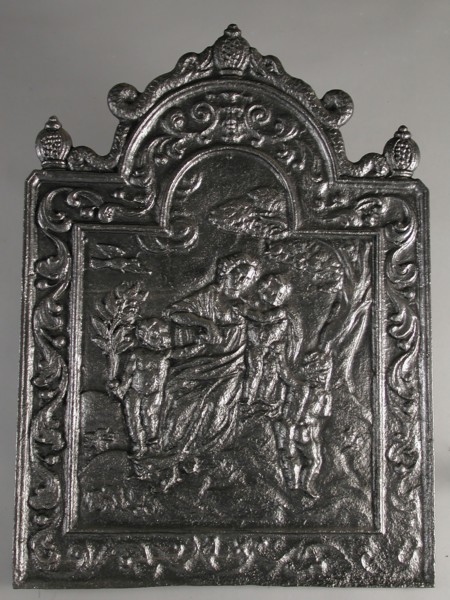 Fireback woman with three children is offered branch, the Love, fire place iron, Rectangular arch at the top.