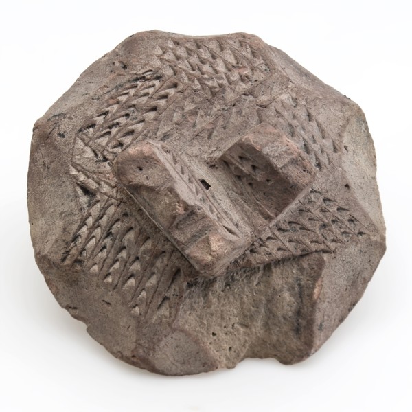 Pottery, quencher, dipper decorated with carving, downer cupboard earthenware ceramic pottery, hand-turned glazed baked carved