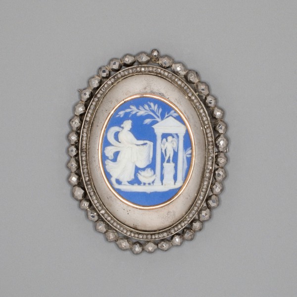 Medallion with Sacrifice to Hymen, Late 18th century, Wedgwood Manufactory, England, founded 1759,