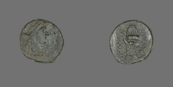 Coin Depicting the God Apollo, 75/50 BC (?), Greek, minted in Smyrna, Ionia, Ancient Greece,