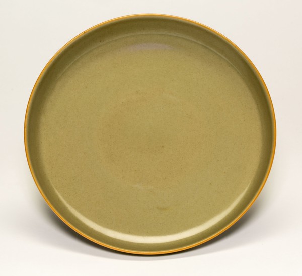 Yaozhou style glazed dish, Qing dynasty (1644–1911), Yongzheng reign mark and period (1723–1735),