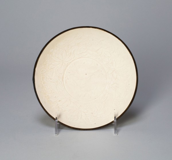 Dish with Fish and Lotus Scrolls, Song dynasty (960–1279), China, Ding ware, porcelain with