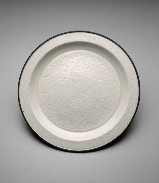 Shallow Dish with Peony Sprays, Northern Song dynasty, (960–1127), 11th century, China, Ding ware,