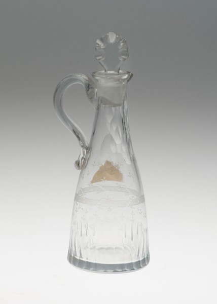 Essence Bottle, Mid to late 18th century, France, Glass, H. 19.1 cm (7 1/2 in.)