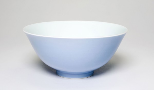 Bowl, Qing dynasty (1644–1911), Yongzheng reign mark and period (1723–1735), China, Porcelain with
