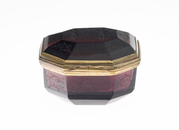 Box, c. 1735, Germany, Amethyst glass and gilt bronze mounts, 4 x 6 x 5.4 cm (1 9/16 x 2 3/8 x 2