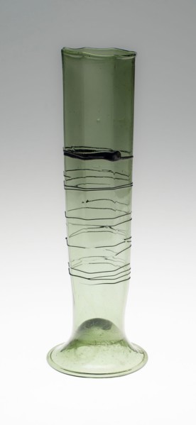 Beaker (Passglas), 1600/25, Dutch, Flemish, or German (Rhenish), Rhineland, Green glass, H. 26.8 ×