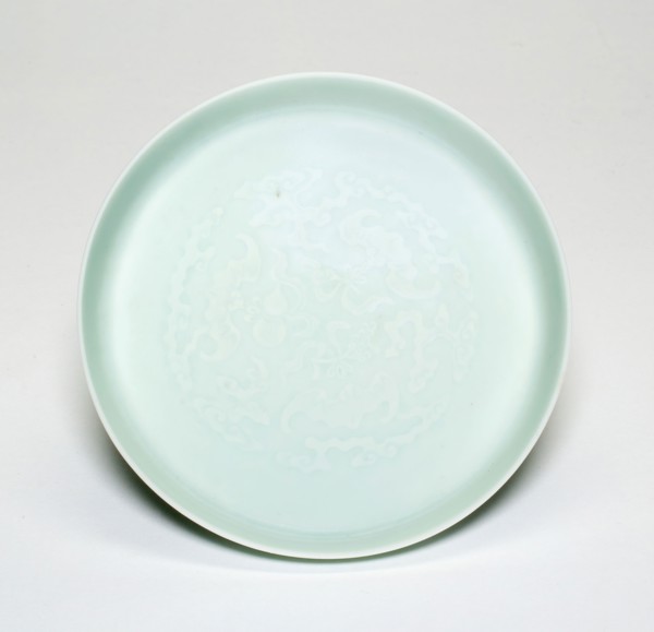 Dish with Clouds, Bats, Gourds, Flowers, and Jui Mushroom, Qing dynasty (1644–1911), Qianlong reign