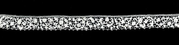 Border, 1675/1700, Italy, Venice, Venice, Linen, raised needle lace, 6 x 79.2 cm (2 3/8 x 31 1/8 in