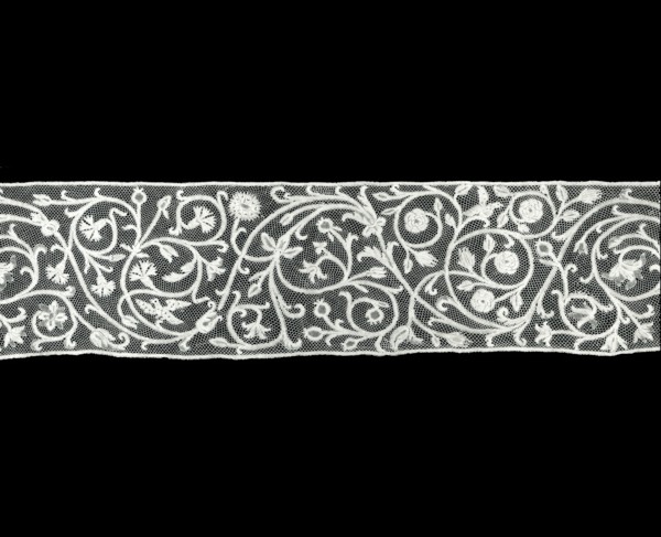 Border, 1701/50, Italy, Milan, Milan, Linen, bobbin part lace, 22.8 x 203.3 cm (9 x 80 in.)