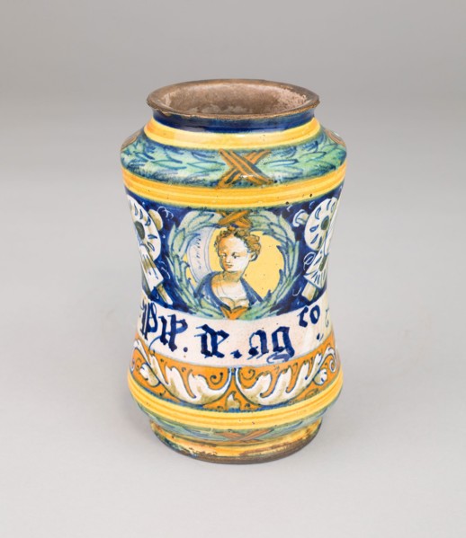Albarello, c. 1550, Italian, Faenza?, Urbania, Tin-glazed earthenware (maiolica), H: 15.6 cm (6 1/8