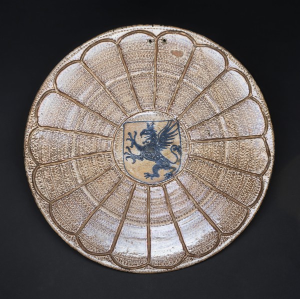 Hispano-Moresque Lusterware Plate with Griffin, 1475/1500, Spanish, Valencia (probably Manises),
