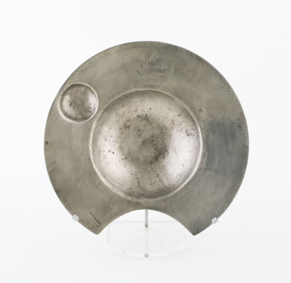 Barber’s Bowl, c. 1680, William Allen, English, active 1674-1695, England, London, Pewter, 4.5 x 24