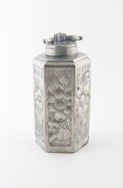 Wine Can, 18th century, C.F.S., Nuremberg, Germany, Nuremberg, Pewter, 26 x 12.1 cm (10 1/4 x 4 3/4