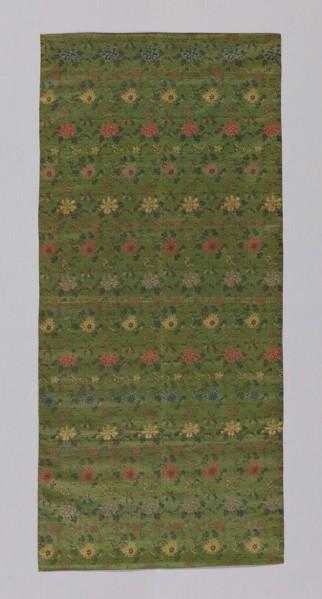 Fragment (Furnishing), 1875/1900, China?, China, satin weave with gold foil on paper strips, 148.9