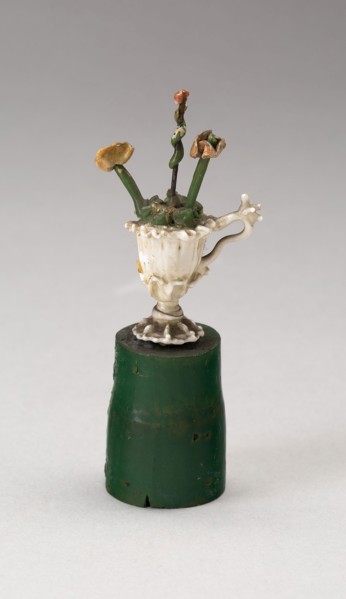 Urn with Flowers, 18th century, Nevers, France, Glass, lampwork (verre de Nevers), metal armature,