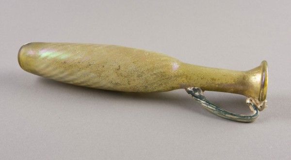 Flask, 2nd/3rd century AD, Roman, Levant or Syria, Syria, Glass, blown technique, 22.2 × 6 × 4.1 cm