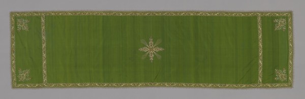 Altar Cover, 17th century, Italy, 68.9 x 248.7 cm (271/8 x 97 7/8 in.)