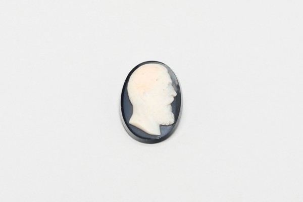 Cameo, c. 1870/80, France, Stone, 2.3 × 1.8 cm (7/8 × 11/16 in.)