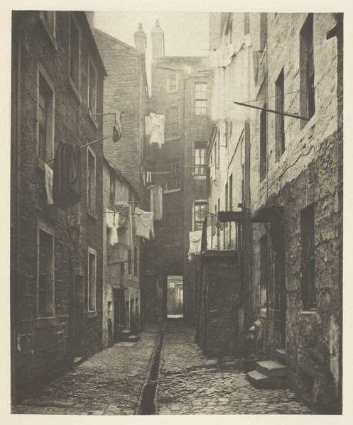 Close No. 75 High Street, 1868, Thomas Annan, Scottish, 1829–1887, Scotland, Photogravure, plate 12