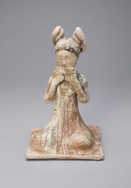 Female Musician, Tang dynasty (A.D. 618–907), late 7th/early 8th century, China, Earthenware with