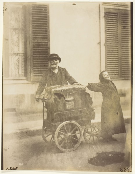 Joueur d’orgue (Organ Player), 1898/99, Jean-Eugène-Auguste Atget, French, 1857–1927, Libourne,