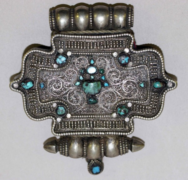 Woman’s Amulet Box (Ga’u), 18th century, Tibet, Tibet, Silver and turquoise, 14.2 x 8 x 6.3 cm (5
