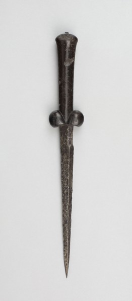 Ballock Dagger, c. 1500, North European, possibly Flemish, Northern Europe, Ivy root and steel, L.