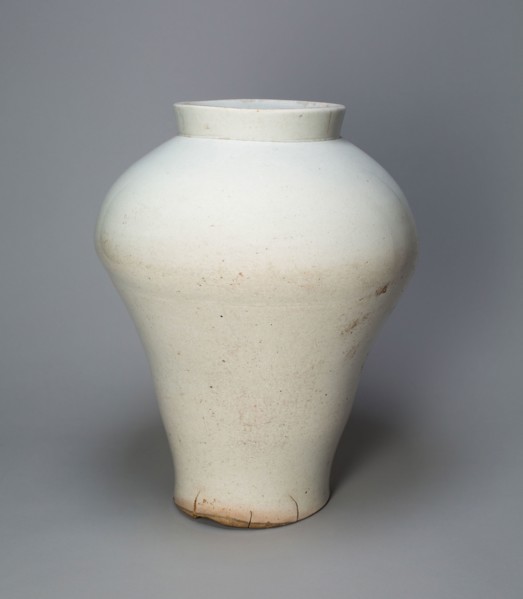 Jar, Joseon dynasty (1392–1910), early 18th century, Korea, Korea, Porcelain, H. 42.2 cm (16 5/8 in