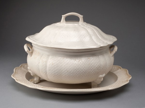 Tureen and Stand, 1760/69, Staffordshire, England, Staffordshire, Salt-glazed stoneware, 24.1 x 38