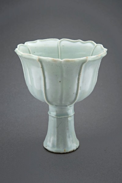 Stemcup with Pearl-Edged Lobes and Central Floret, Yuan dynasty (1271–1368), China, Qingbai ware,