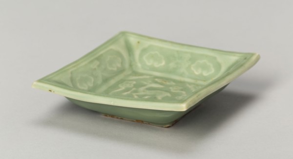 Square Dish with Symbols of Longevity and Immortality, Yuan dynasty (1271–1368), China, Longquan