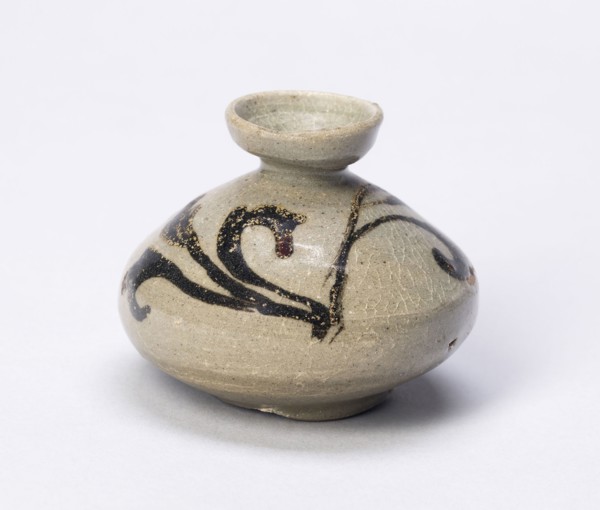 Oil Bottle with Scrolling Leaves, Goryeo dynasty (918–1392), 12th century, Korean, South Korea,