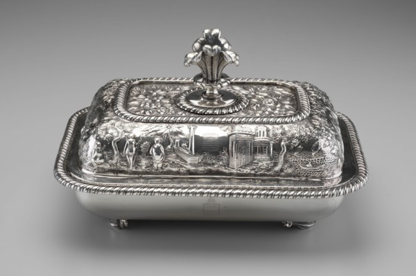 Samuel Kirk, American, 1793-1872, Dish, between 1835 and 1843, silver, Overall: 6 3/4 × 11 1/2 × 8