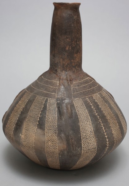 possibly Caddoan, Native American, Bottle, between 1300 and 1500, clay and pigment, Overall: 9 5/8