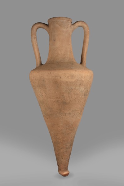 Transport amphora, Slightly sloping shoulders. High and narrow neck, narrowing at the top and