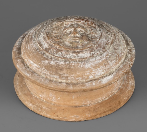 Pyxis lid, 2nd century BC, Southern Italy, vessel lid, weight 0.25 kg, height 6 cm, diameter 10.9