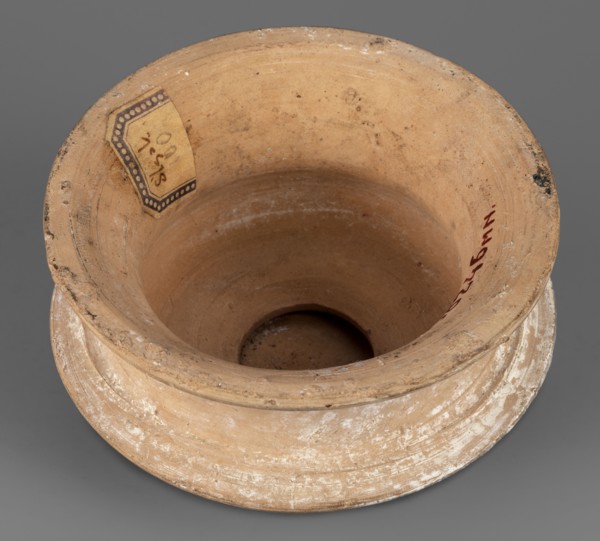 Pyxis lid, 2nd century BC, Southern Italy, vessel lid, weight 0.25 kg, height 6 cm, diameter 10.9