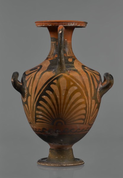 Red-figure hydria, Southern Italy, Apulia Italy. Hydria vessel with black glossy engobe and some