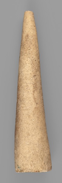 Mosaic cone; decorative architectural element from the decoration of facades of cult buildings.