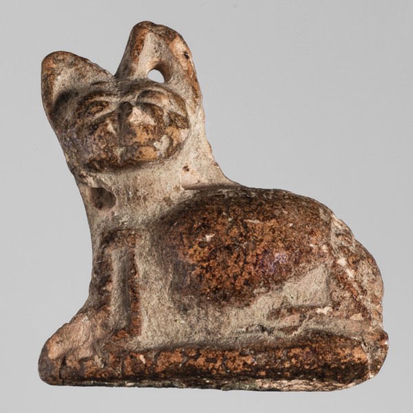 Amulet — cat; maker, inscribed or attributed to Genius, Mieczyslaw 1853–1920; subject: cat/animal;