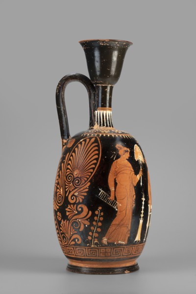 Ariballus lekythos with a depiction of a seated woman; unknown Apulian workshop; Classified