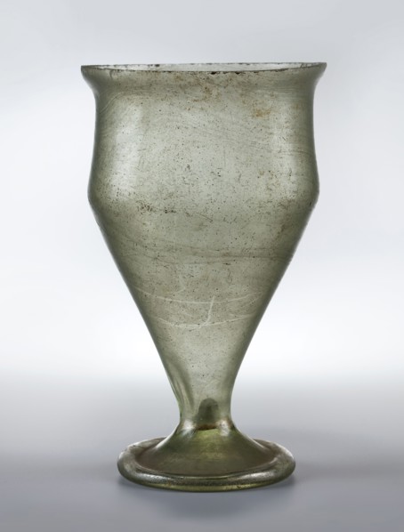 Chalice with a strongly elongated bowl widening upwards to 2/3 of its height, slightly recessed