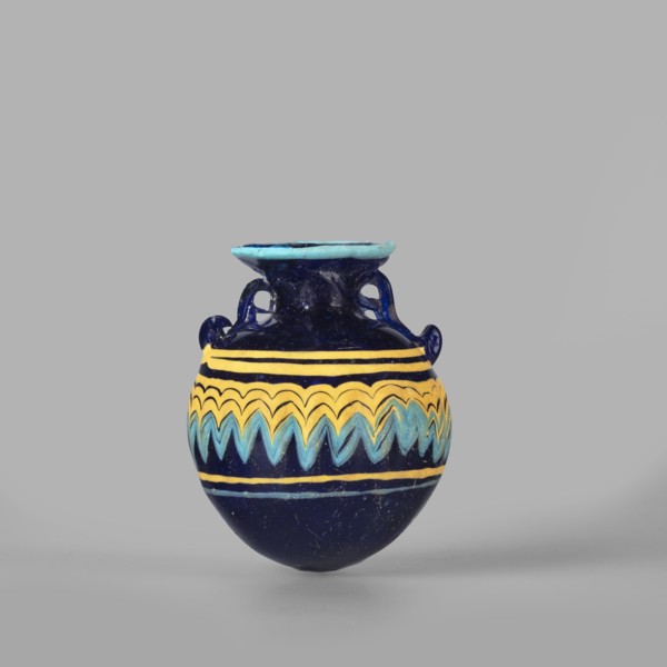 Globular aryballos, Egyptian workshop attributed, globular aryballos decorated at the widest point